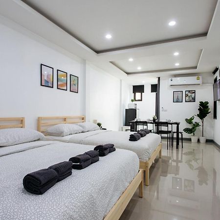 Chung cư studio 45 m² có 1 phòng tắm riêng ở Silom Bangkok Ngoại thất bức ảnh